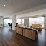 Outstanding Penthouse With Amazing Sea Views Apartment Portimao