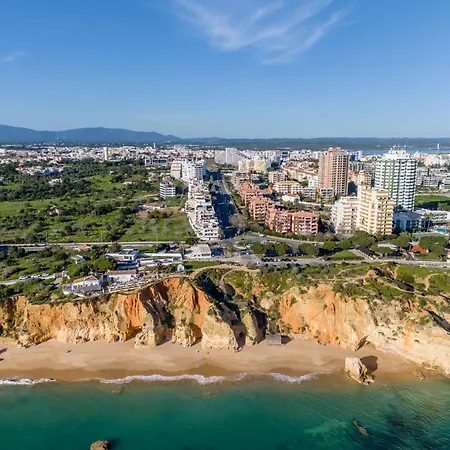 Outstanding Penthouse With Amazing Sea Views Portimão