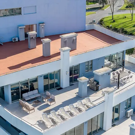 Outstanding Penthouse With Amazing Sea Views Apartmán Portimão